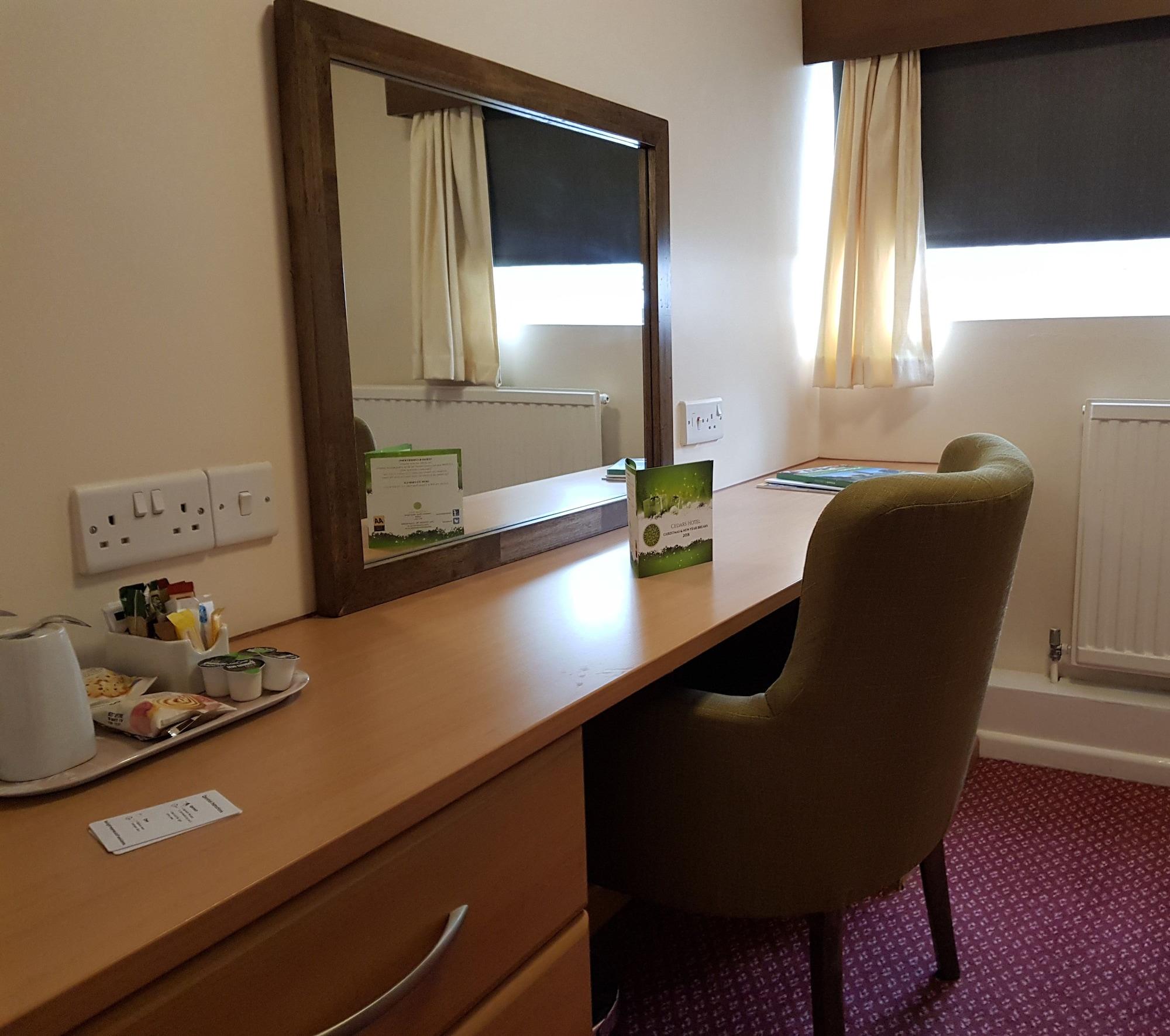 The Cedars Hotel Stowmarket Eksteriør billede